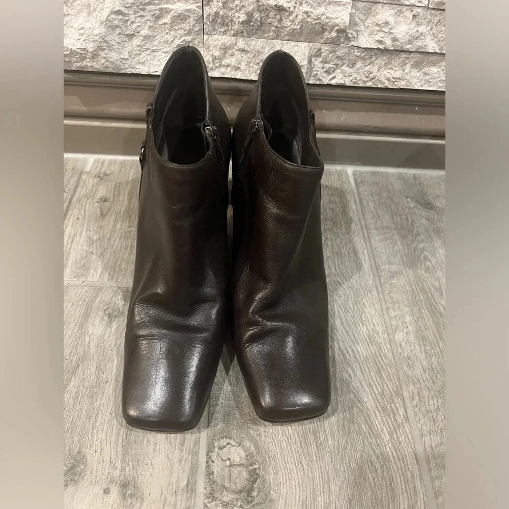 Karen Scott brown size 9 1/2 square toe bootie